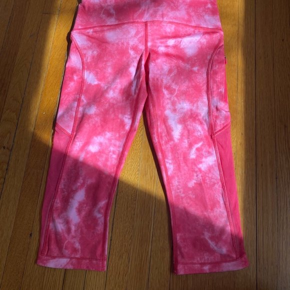 Lululemon Sun Runner Crop - Picture 4 of 5